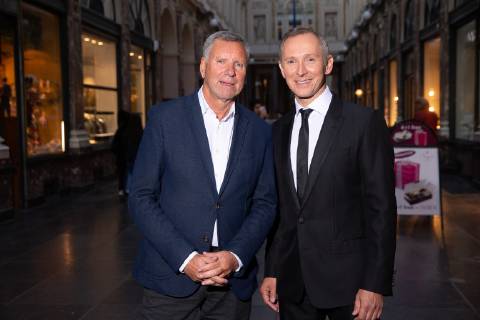 Brussels alderman Alain Courtois and Singer Helmut Lotti aka Helmut Lotigiers pictured during a ceremony to award the Brussels Intergenerational Award to Belgian singer Helmut Lotti, Wednesday 26 September 2018 at the Brussels City Hall.  JAMESxARTHURxGEKIERE 05434369