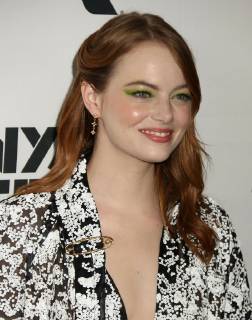 September 28, 2018 - New York City, New York, U.S. - Actress EMMA STONE attends the The Favourite held during the New York Film Festival 56th Opening Night Gala Presentation held at Alice Tully Hall at Lincoln Center. New York City U.S. - ZUMAk03_ 20180928_zaf_k03_061 Copyright: xNancyxKaszermanx