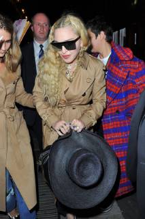 Entertainment Bilder der Woche KW39 Entertainment Bilder des Tages Madonna leaves her hotel and go at Costes restaurant in Paris, France, on September 30, 2018. Photo by Favier E-PRESSPHOTO.COM Paris France  594648