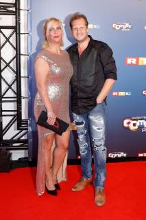 Jens Büchner mit seiner Ehefrau Daniela Büchner bei der Verleihung Der Deutsche Comedypreis 2018 am 7.10.2018 in Koeln Deutscher Comedypreis 2018 in Koeln