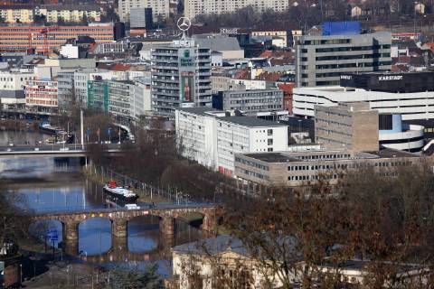 Blick über Saarbrücken am Sonntag (25.01.2009).