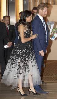 Meghan et Harry lors du Australian Geographical Society Awards For Excellence . PAP10182033 MEGHAN MARKLE AND PRINCE HARRY attend Australian Geographical Society Awards For Excellence. 231662 2018-10-26 NSW Sydney Australie  Copyright: xPapixsx xStarfacex STAR_231662_008