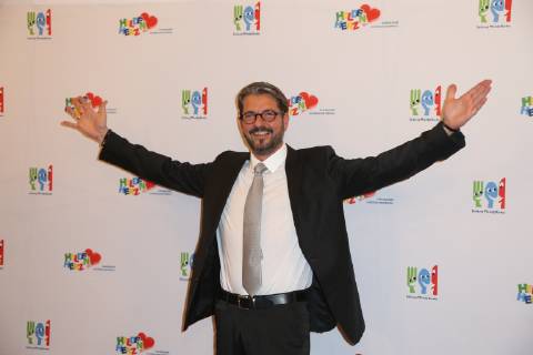 Hamburg Pianist Felix Reuter Kinderschutzpreis Heldenherz 2018 der Stiftung Mittagskinder im Rathaus Hamburg am 5.11.2018