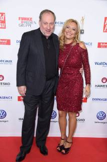 Harold Faltermeyer mit Freundin Birgit Wolff bei der Verleihung Die Goldene Bild der Frau im Stage Operettenhaus in Hamburg am 07.11.2018