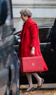 November 12, 2018 - London, London, UK - London, UK. British Prime Minister Theresa May arrives back in Downing Street. London UK - ZUMAl94_ 20181112_zaf_l94_026 Copyright: xTomxNicholsonx
