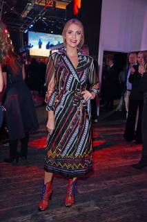Viviane Geppert (in Aigner) beim BUNTE New Faces Award Style im Spindler & Klatt in Berlin