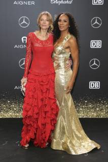 Ursula Karven und Barbara Becker bei der 70. Bambi-Verleihung 2018 im Stage Theater am Potsdamer Platz. Berlin, 16.11.2018