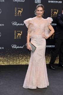 Lisa Martinek (in Lana Mueller) BAMBI 2018 - Roter Teppich im Theater am Potsdamer Platz in Berlin am 16.11.2018