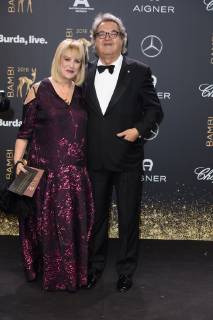Patricia Riekel, Helmut Markwort BAMBI 2018 - Roter Teppich im Theater am Potsdamer Platz in Berlin am 16.11.2018
