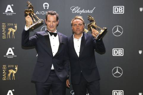 Johan Ernst Nilson und Sebastian Copeland bei der 70. Bambi-Verleihung 2018 im Stage Theater am Potsdamer Platz. Berlin, 16.11.2018