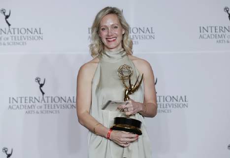 Anna Schudt hold her award for Best Performance by an Actress in the pressroom at the 46th International Emmy Awards at the New York Hilton in New York City on November 19, 2018.  NYP20181119185 JOHNxANGELILLO