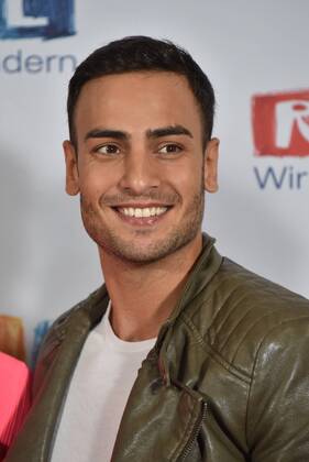 Schauspieler Timur Ülker posiert am 23.11.2018 in Hürth bei Köln beim 23. RTL Spendenmarathon wir helfen Kindern 2018.