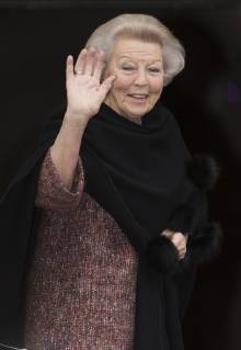 27-11-2018 Amsterdam Princess Beatrix during the Erasmusprize ceremony at the Koninklijke paleis in Amsterdam. The King, patron of the Praemium Erasmianum foundation, and the board has awarded the 150.000 euro prize to the American journalist and writer Barbara Ehrenreich (1941). Theme of this years Erasmusprijs was ‘The power of investigative journalism’.  Copyright: xPPE WERFx