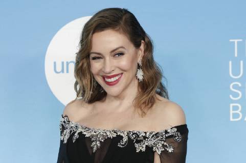 Entertainment Bilder der Woche KW48 Alyssa Milano arrives on the red carpet at the 14th Annual UNICEF Snowflake Ball on November 27, 2018 in New York City.  NYP20181127413 JOHNxANGELILLO