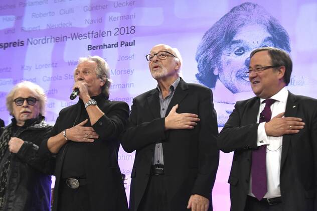 Bernhard Paul, Henning Krautmacher, Karl Dall und Armin Laschet bei der Verleihung des Staatspreises NRW im Gürzenich. Köln, 27.11.2018