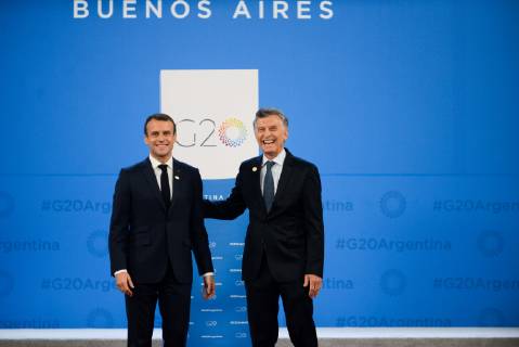 December 1, 2018 - Buenos Aires, Argentina - Argentine President Mauricio Macri, right, welcomes French President Emmanuel Macron at the start of the G20 Summit meeting at the Costa Salguero Center November 30, 2018 in Buenos Aires, Argentina. Buenos Aires Argentina - ZUMAp138 20181201_zaa_p138_035 Copyright: xG20xArgentinax