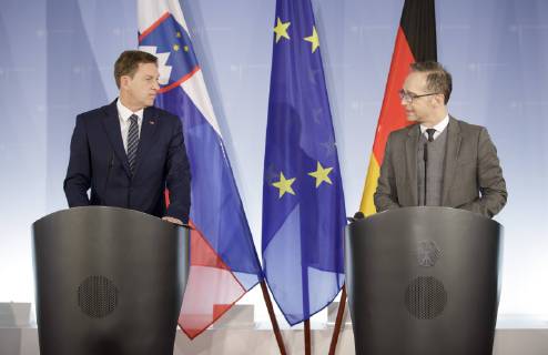 News Themen der Woche KW49 News Bilder des Tages Bundesaussenminister Heiko Maas, SPD, trifft den Aussenminister der Republik Slowenien, Dr. Miroslav Cerar. Berlin, 03.12.2018 Berlin Deutschland