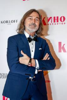 MOSCOW, RUSSIA - DECEMBER 5, 2018: Russian artist Nikas Safronov ahead of a ceremony to present the Event of the Year 2018 prize held by the Cinema Reporter magazine at Illusion Cinema. Cinema Reporter is a new magazine that was established by the editorial staff of the Russian version of The Hollywood Reporter magazine. Artyom Geodakyan TASS  TS099F0D