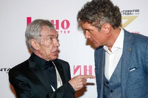 MOSCOW, RUSSIA - DECEMBER 5, 2018: Radio host Yuri Nikolayev (L) and Glavkino Group of Companies General Director Ilya Bachurin ahead of a ceremony to present the Event of the Year 2018 prize held by the Cinema Reporter magazine at Illusion Cinema. Cinema Reporter is a new magazine that was established by the editorial staff of the Russian version of The Hollywood Reporter magazine. Artyom Geodakyan TASS  TS099F37