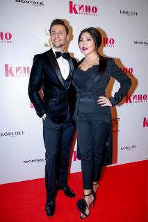 MOSCOW, RUSSIA - DECEMBER 5, 2018: Actor Vyacheslav Manucharov (L) and TV presenter Maria Lemesheva, editor-in-chief of the Cinema Reporter magazine, ahead of a ceremony to present the Event of the Year 2018 prize held by the Cinema Reporter magazine at Illusion Cinema. Cinema Reporter is a new magazine that was established by the editorial staff of the Russian version of The Hollywood Reporter magazine. Artyom Geodakyan TASS  TS099F39