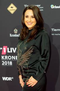 Bochum, Germany 06.12.2018, 1Live Krone 2018, Nina Moghaddam auf dem Roten Teppich der 1Live Krone ( DeFodi001