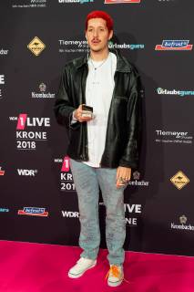 Bochum, Germany 06.12.2018, 1Live Krone 2018, Renato Simunovic (RIN) auf dem Roten Teppich der 1Live Krone ( DeFodi001