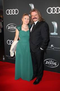 Leslie Mandoki mit Frau Eva Mandoki, Audi Generation Award 2018 im Hotel Bayerischer Hof in Muenchen am 11.12.2018