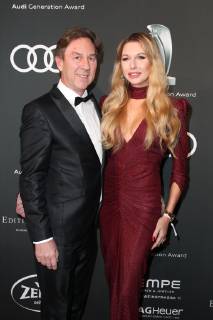 Ralph Piller mit Ehefrau Dr.Sabine Piller, Audi Generation Award 2018 im Hotel Bayerischer Hof in Muenchen am 11.12.2018