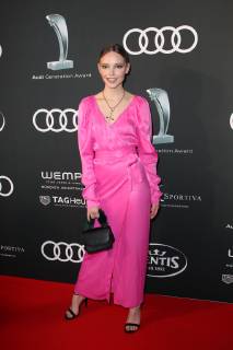Lina Larissa Strahl, Audi Generation Award 2018 im Hotel Bayerischer Hof in Muenchen am 11.12.2018