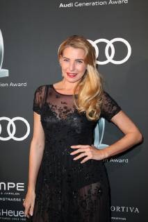 Giulia Siegel, Audi Generation Award 2018 im Hotel Bayerischer Hof in Muenchen am 11.12.2018