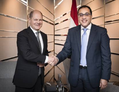 News Bilder des Tages Bundesfinanzminister Olaf Scholz (L), SPD, trifft den Ministerpraesidenten von Aegypten, Mostafa Madbuli. Berlin, 11.01.2019. Berlin Germany