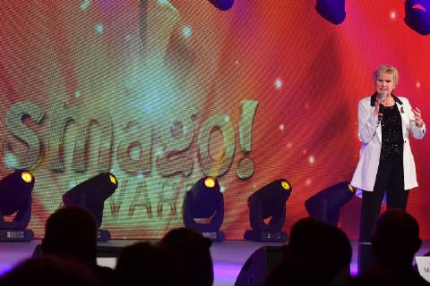 Verleihung 20 Jahre SMAGO AWARD Peggy March Live am roten Teppich 20 Jahre Verleihung SMAGO AWARD in Berlin am 13.01.2019
