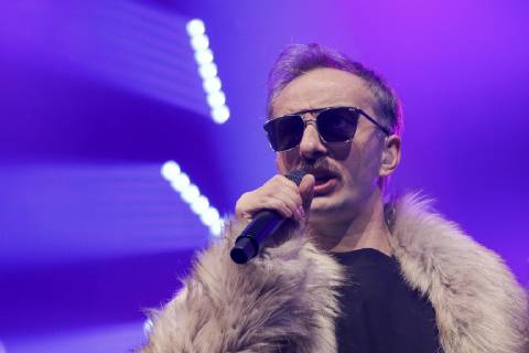 TV Moderator Jan Böhmermann und sein Rundfunk Tanzorchester Ehrenfeld beim Konzert am 25.01.2019 im Haus Auensee Leipzig Copyright: xVIADATAx xHolgerxJohnx , Leipzig Sachsen Deutschland