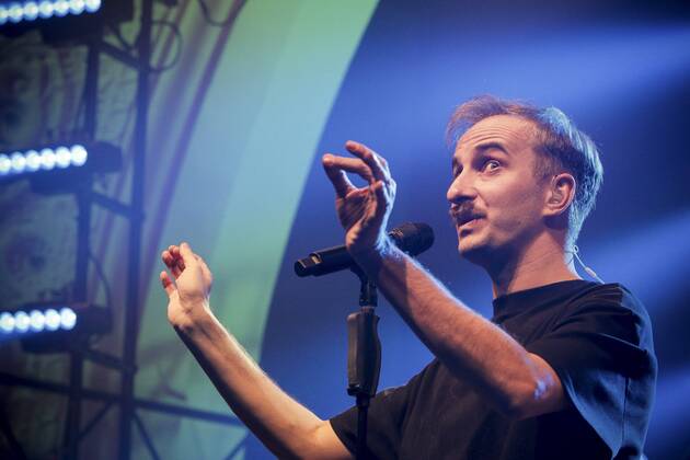 TV Moderator Jan Böhmermann und sein Rundfunk Tanzorchester Ehrenfeld beim Konzert am 25.01.2019 im Haus Auensee Leipzig Copyright: xVIADATAx xHolgerxJohnx , Leipzig Sachsen Deutschland