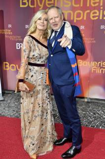 Axel Milberg mit Ehefrau Judith Milberg bei der Verleihung des 40. Bayerischen Filmpreises 2018 im Prinzregententheater. München, 25.01.2019