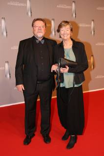 Juergen von der Lippe und Anne Dohrenkamp bei der Ankunft zur Deutscher Fernsehpreis Verleihung am 31.01.2019 in Duesseldorf Deutscher Fernsehpreis Verleihung 2019 in Duesseldorf