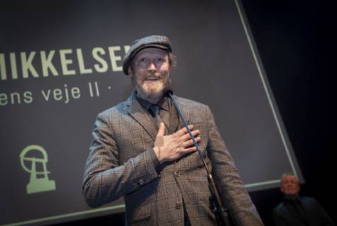 Robert-Priserne Verleihung in Kopenhagen Lars Mikkelsen modtager en Robert for bedste mandlige hovedrolle i en tv-serie for sin rolle i Herrens Veje II ved Robert prisuddelingen i Koebenhavn, soendag 3 februar 2019. . , Copenhagen Denmark Copyright: Scanpix LiselottexSabroex COP102 spdk20190203-200005-L