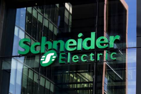 Reuil Malmaison, France February 14, 2019 - News conference of French electrical equipment giant Schneider Electric to present the 2018 annual results - Illustrative picture of the logo at the entrance headquarters ECONOMIE, CAC40, CAC 40, SCHNEIDER ELECTRIC, PATRONS, DIRIGEANTS, ILLUSTRATION, LOGO, SIEGE, GENERIQUE Copyright: xVincentxIsorex