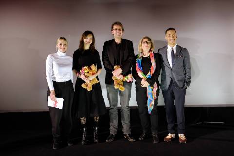 Entertainment Bilder des Tages Verleihung Kompagnon-Förderpreis an die Regisseurin Ana-Felicia Scutelnicu und den Regisseur Julian Pörksen während der 69. Internationalen Filmfestspiele Berlin snapshot-photography xK.M.Krause