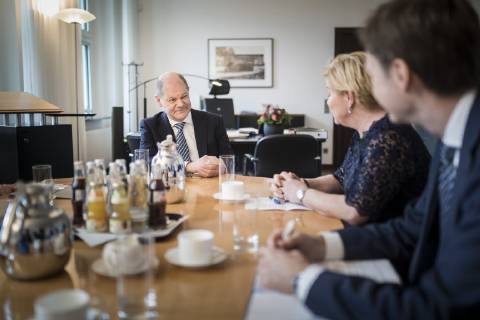 Bundesfinanzminister Olaf Scholz (L), SPD, trifft sich mit Siv Jensen (R), Finanzministerin von Norwegen, in Berlin, 20.02.2019. Berlin Germany Copyright: xFlorianxGaertnerx