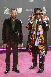 MIAMI, FL - FEBRUARY 21: Zion y Lennox at the 31st Annual Premio Lo Nuestro at the AmericanAirlines Arena in Miami, Florida on February 21, 2019. Copyright: xMajoxGrossix