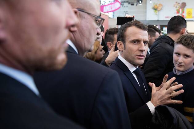 News Themen der Woche KW08 News Bilder des Tages Paris, Macron besucht Landwirtschaftsmesse Paris, France, February 23, 2019 - French President Emmanuel Macron visits the 56th International Agriculture Fair (Salon de l Agriculture) at the Porte de Versailles exhibition center.  Copyright: xAlexisxSciardx