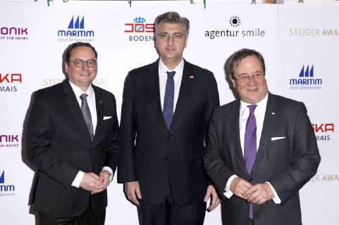 Thomas Kufen, Andrej Plenkovic und Armin Laschet bei der Verleihung vom 14. Steiger Award 2019 im Casino Zollverein. Essen, 16.03.2019