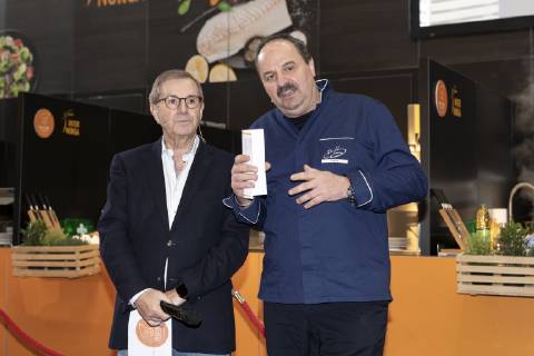 Auftrittsserie nach Zusammenburch im Tagesschau Studio - Jan Hofer auf der INTERNORGA moderiert gemeinsam mit Johann Lafer vier Tage lang den Kochwettbewerb Next Chef Award;Auftrittsserie nach Zusammenburch im Tagesschau Studio - Jan Hofer auf der INTERNORGA moderiert gemeinsam mit Johann Lafer vier Tage lang den Kochwettbewerb Next Chef Award, Hamburg Hamburg Deutschland Messegelände