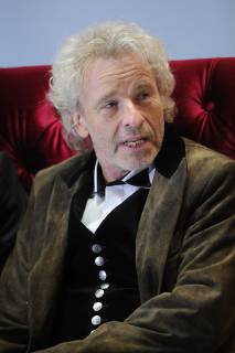 Nach über 40 Jahren Ehe Thea und Thomas Gottschalk haben sich getrennt. Archivfoto: Thomas GOTTSCHALK (Moderator,Showmaster), Einzelbild,angeschnittenes Einzelmotiv,Portraet,Portrait,PortrÅ t. Verleihung der Querdenker Awards 2015 am 25.11.2015.