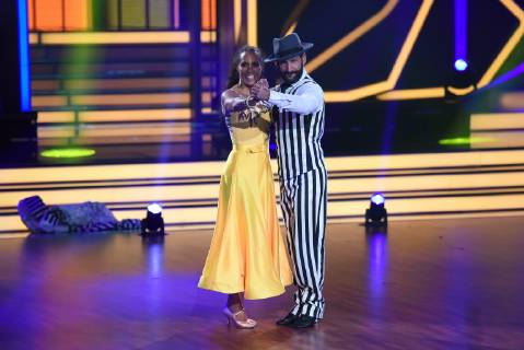 Entertainment Bilder des Tages RTL-Show Let`s Dance Barbara Becker, Massimo Sinato während der 2. Lets Dance RTL Liveshow in den MMC Studios in Köln am 22.03.2019