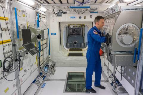 Matthias Maurer, Astronaut, im SpaceShip EAC, Trainingscenter für Astronauten, Köln, Deutschland, Europa Copyright: imageBROKER/UlrichxZillmann ibluzi04869770