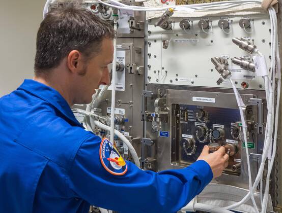 Matthias Maurer, Astronaut, im SpaceShip EAC, EDR and EDC Training Facility, Trainingscenter für Astronauten, Köln, Deutschland, Europa Copyright: imageBROKER/UlrichxZillmann ibluzi04869784