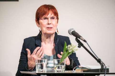 Anne Duden - Dichterinnenporträt Anne Duden - Dichterinnenporträt Lesung und Gespräch im Haus für Poesie