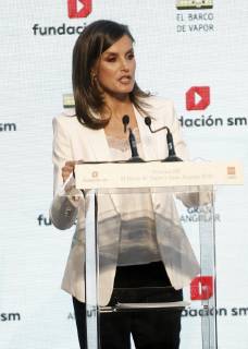 The queen Letizia Ortiz attend the delivery of awards of childrens literature Barco de Vapor y Gran Angular Photo Jose Cuesta 261 Cordon Press Cordon Press Press JosexCuesta